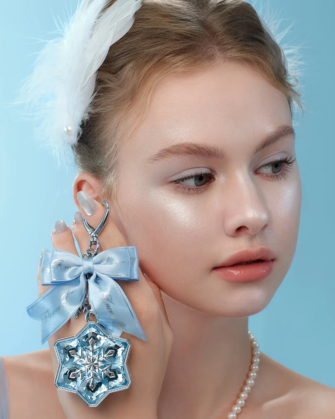 Snow Ballet Luminous Highlighter &amp; Charm